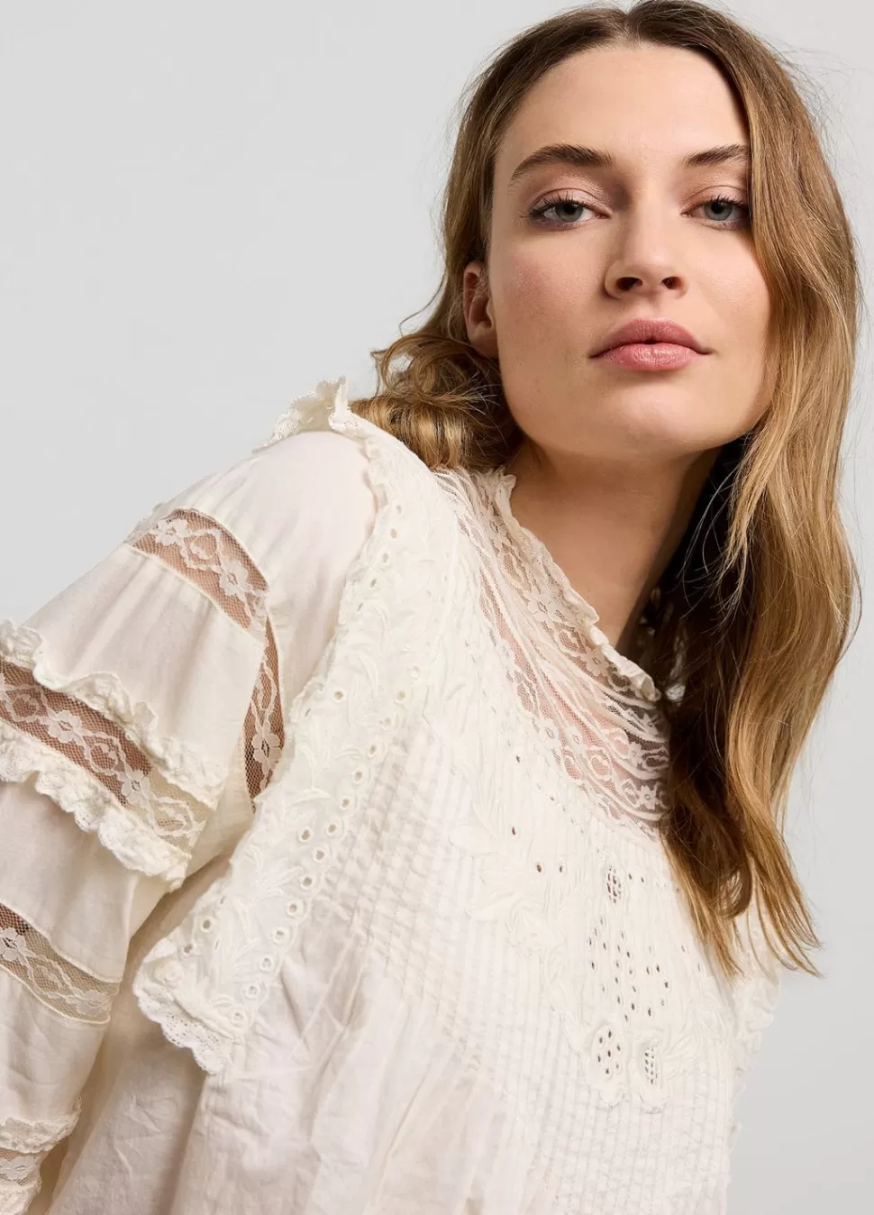 Women Summum Woman Blouse With Lace