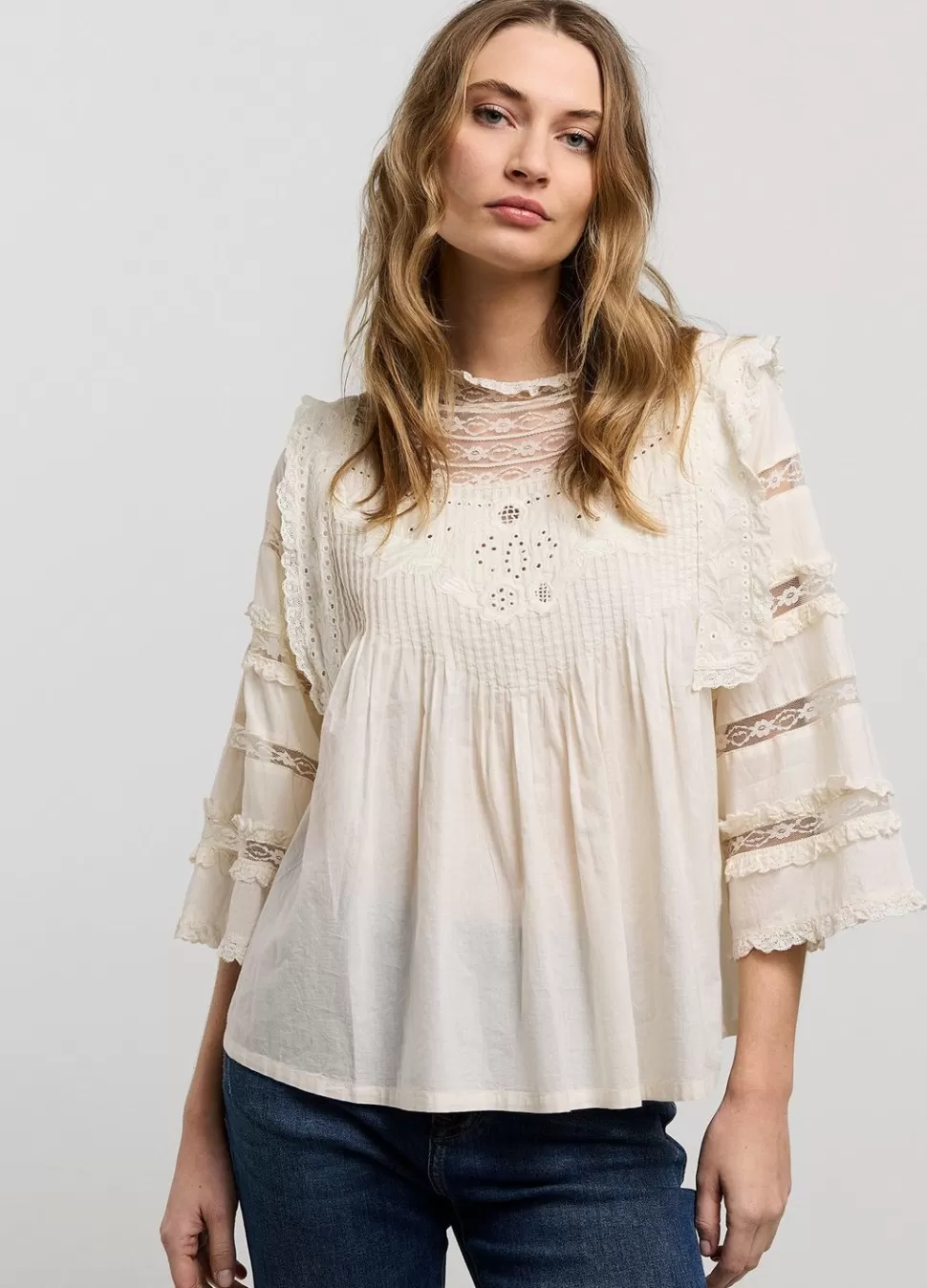 Women Summum Woman Blouse With Lace