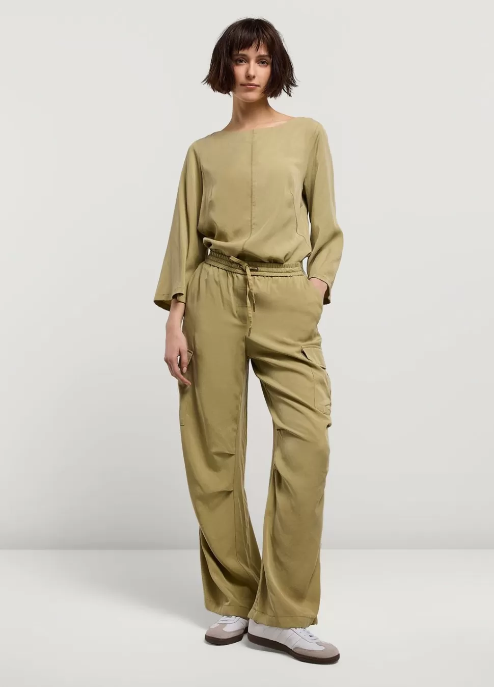 Women Summum Woman Cargo Trousers With Elasticated Waistband