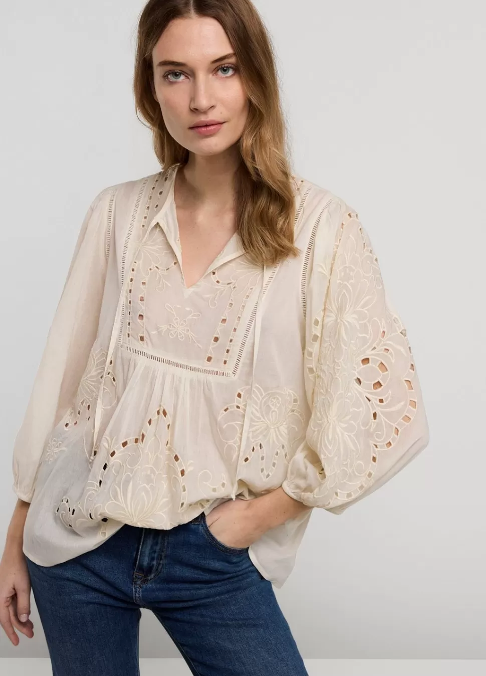 Women Summum Woman English Embroidery Top