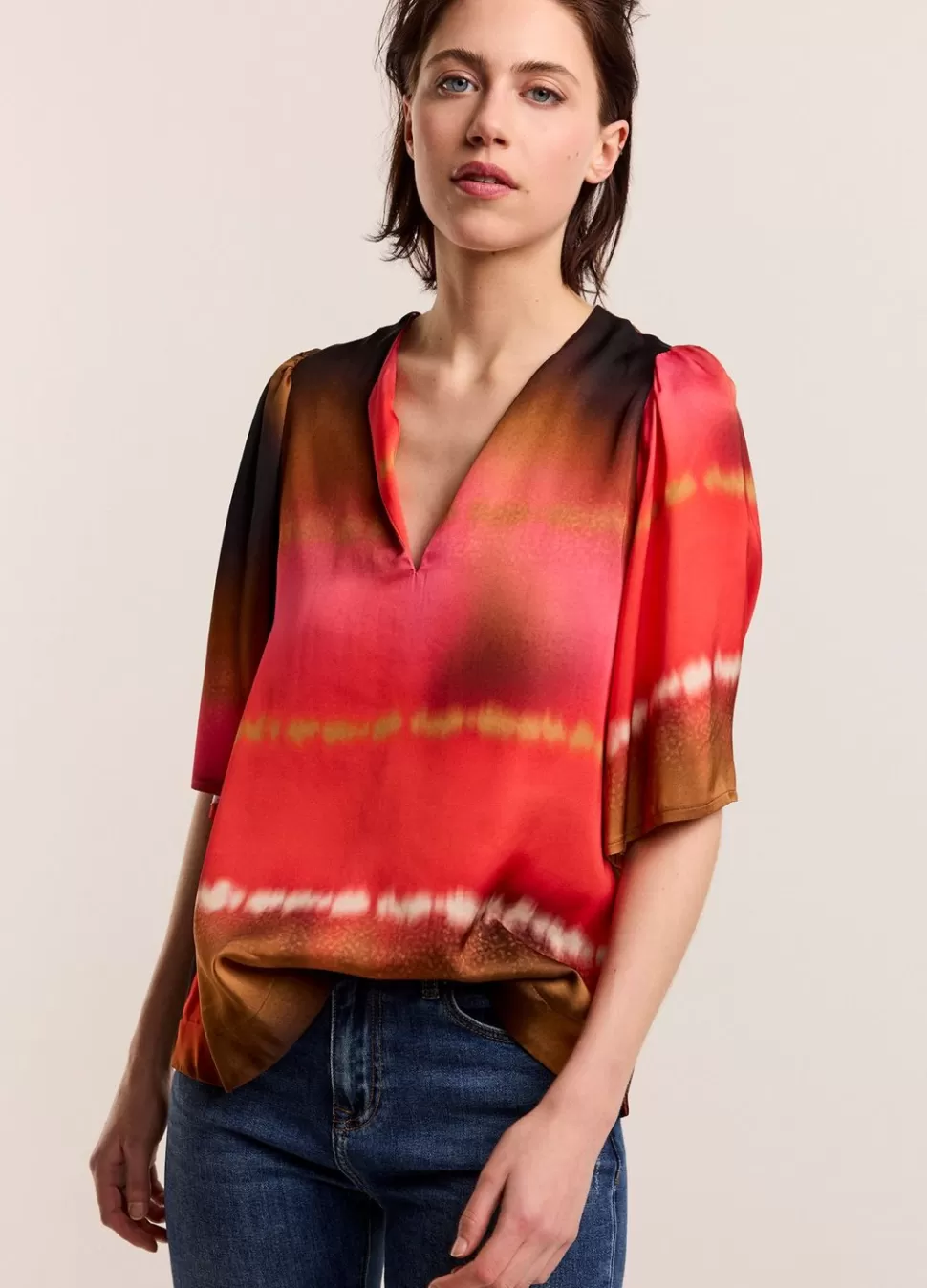 Women Summum Woman Faded Top With Butterfly Sleeves