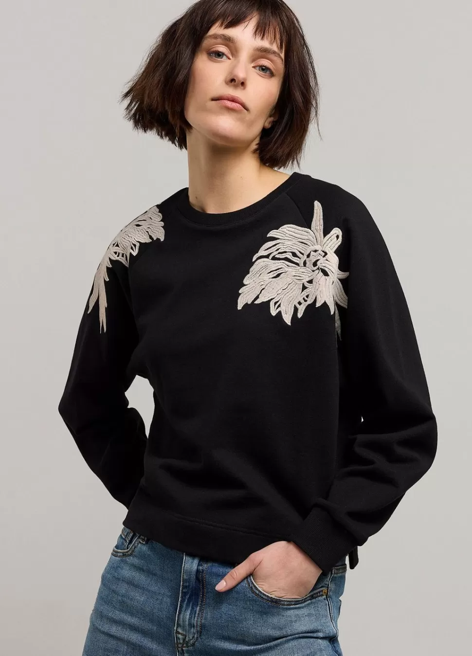 Women Summum Woman Jumper With Embroidery