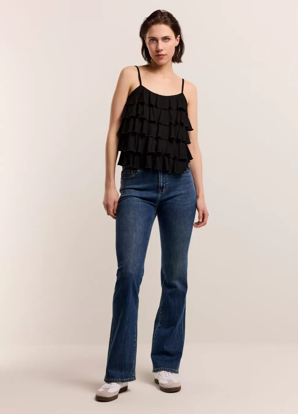 Women Summum Woman Spaghetti-Strap Top With Ruffles