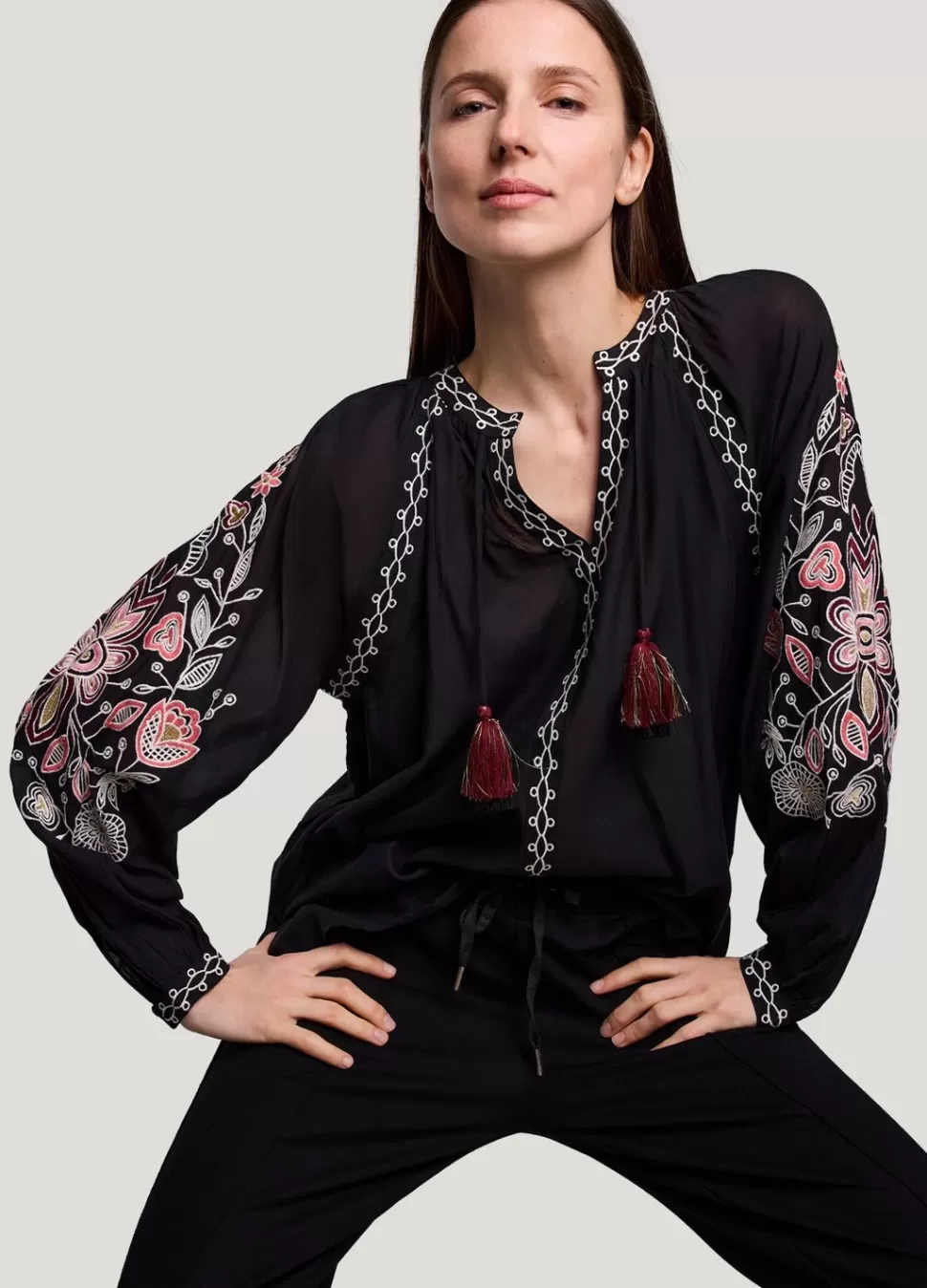 Women Summum Woman Voile Blouse With Embroidery